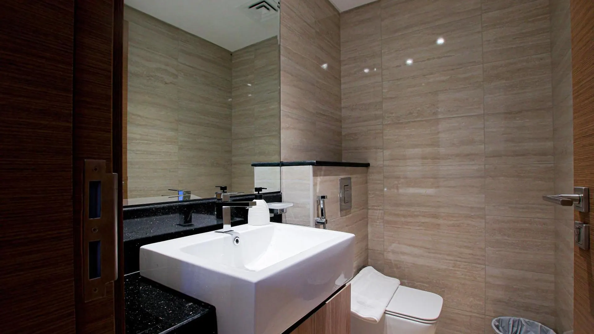 Sophisticated 2Br Missoni Home In Business Bays Prime Location Dubai